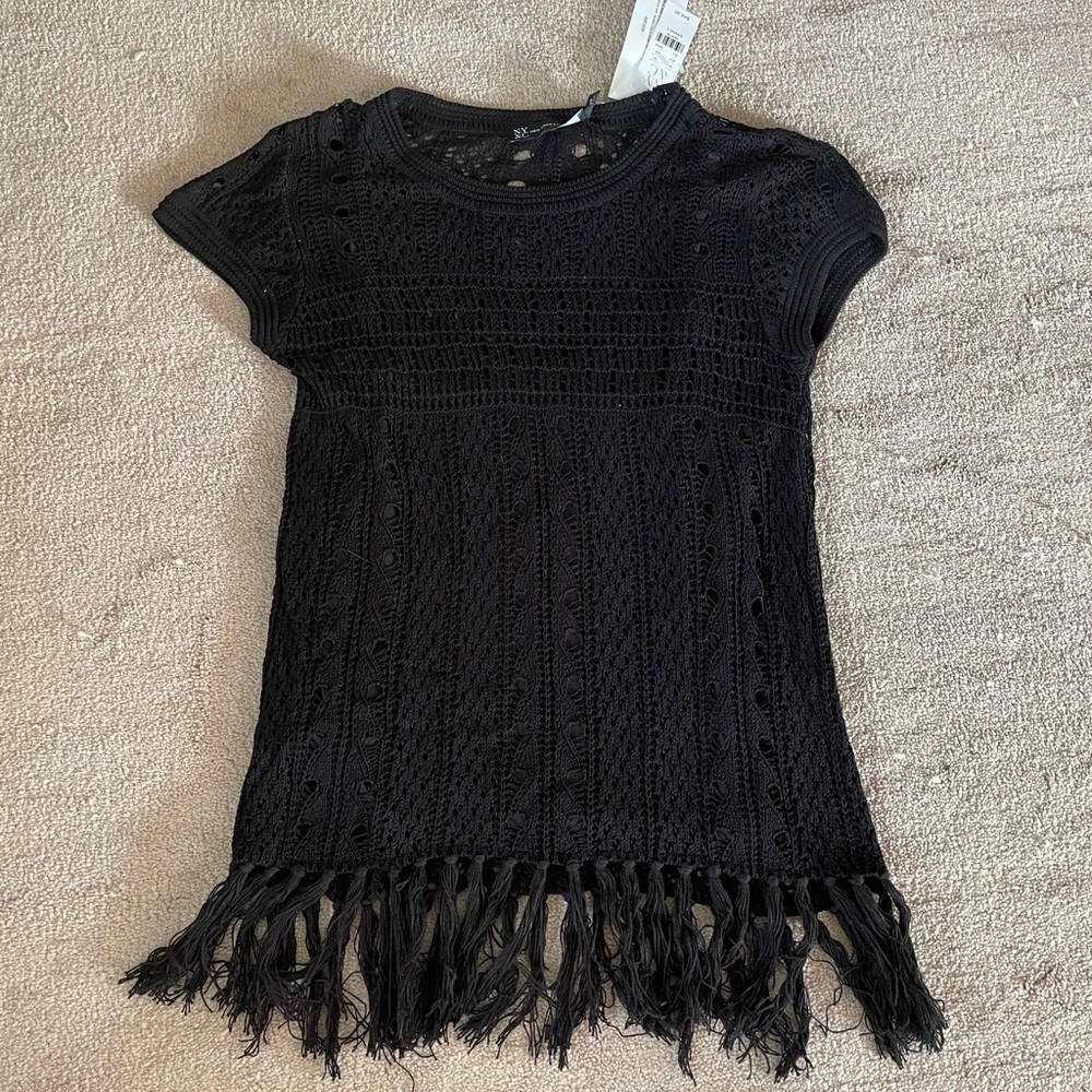 NWT New New York and Company Crochet Fringe Shirt